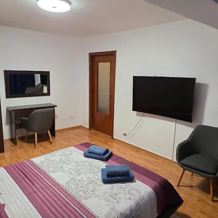 Lumiss Suite- Reyna Appartement *